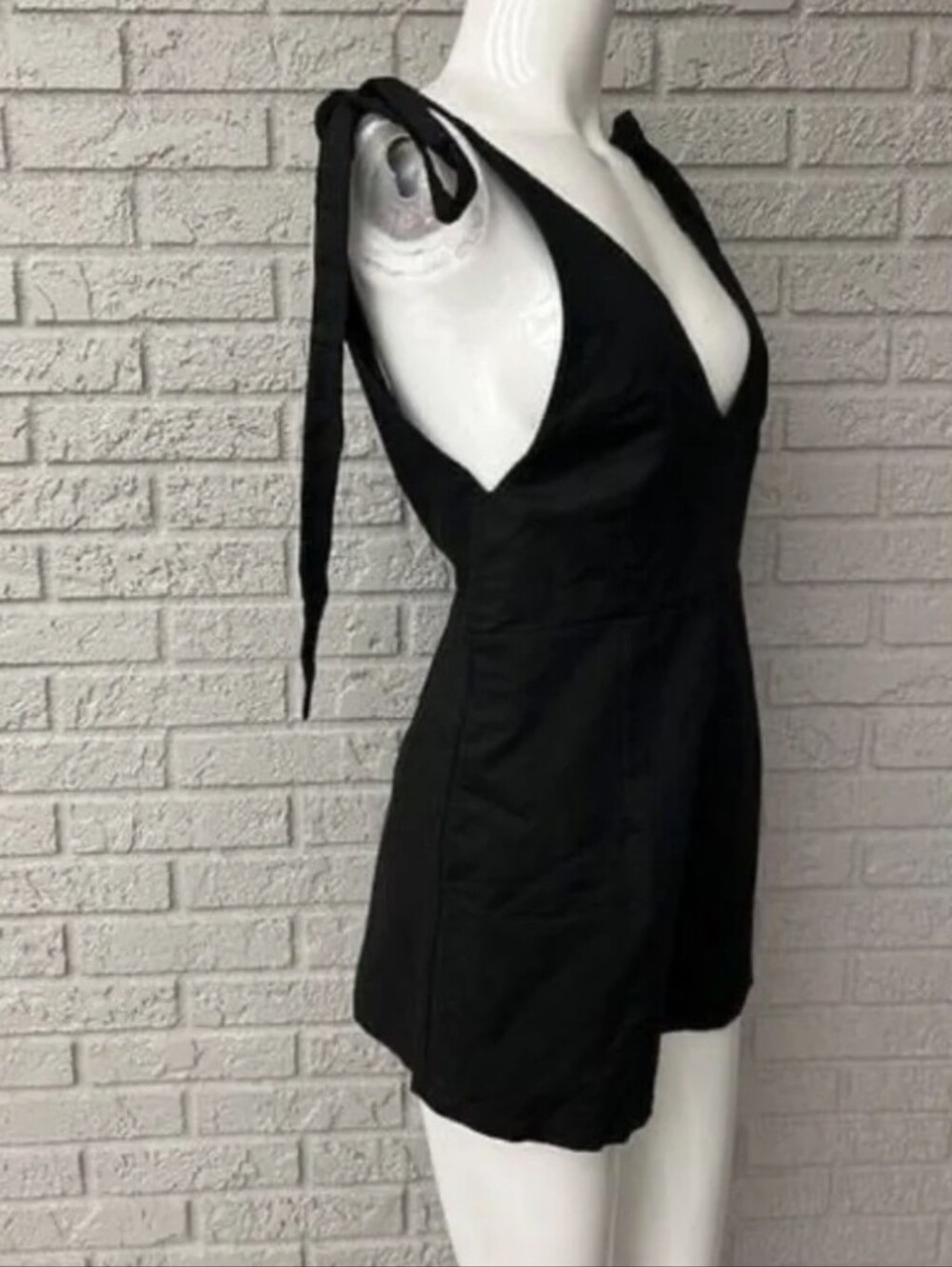 Anthropologie Capulet Cluny black romper